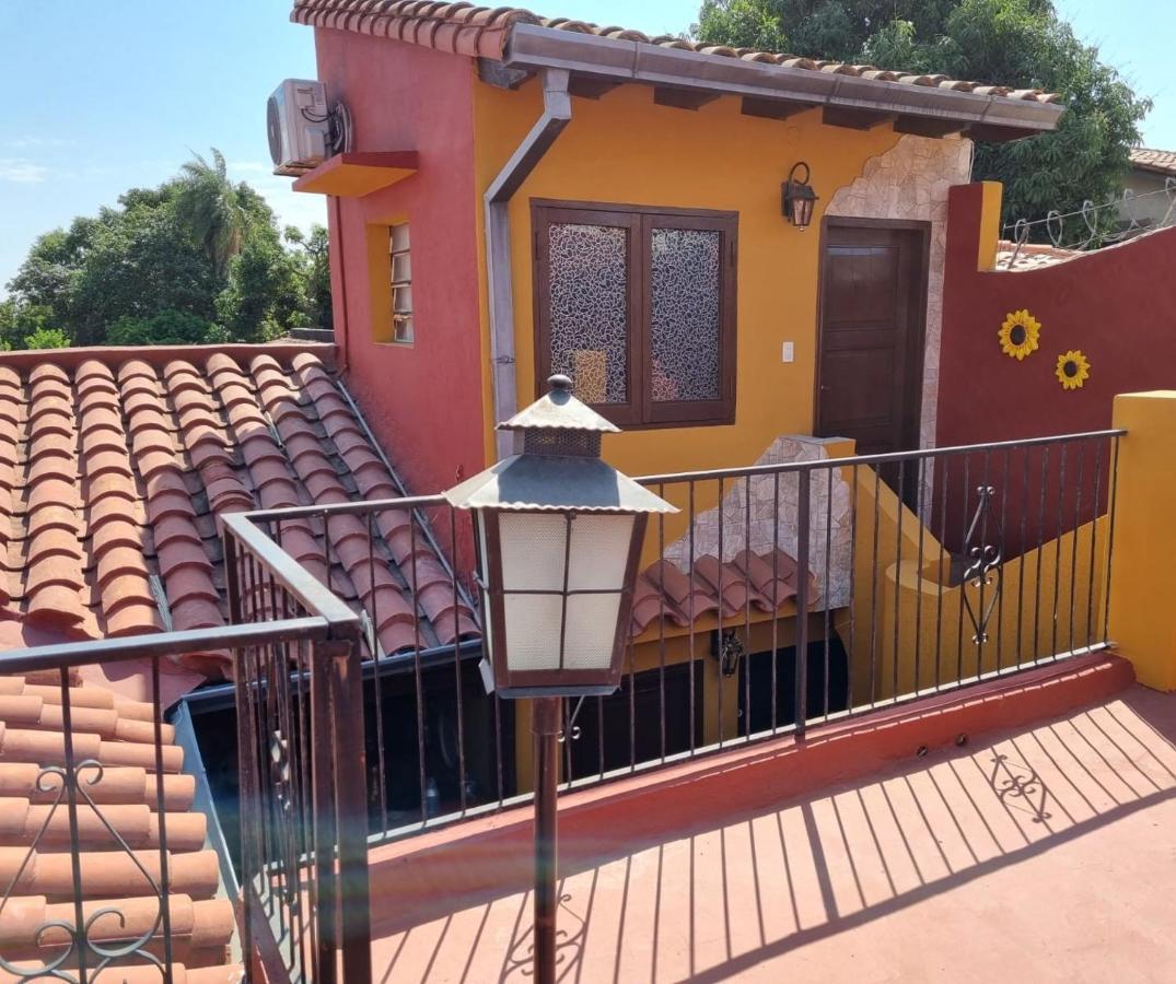 Mi lugar Vintage Hotell Asuncion Exteriör bild